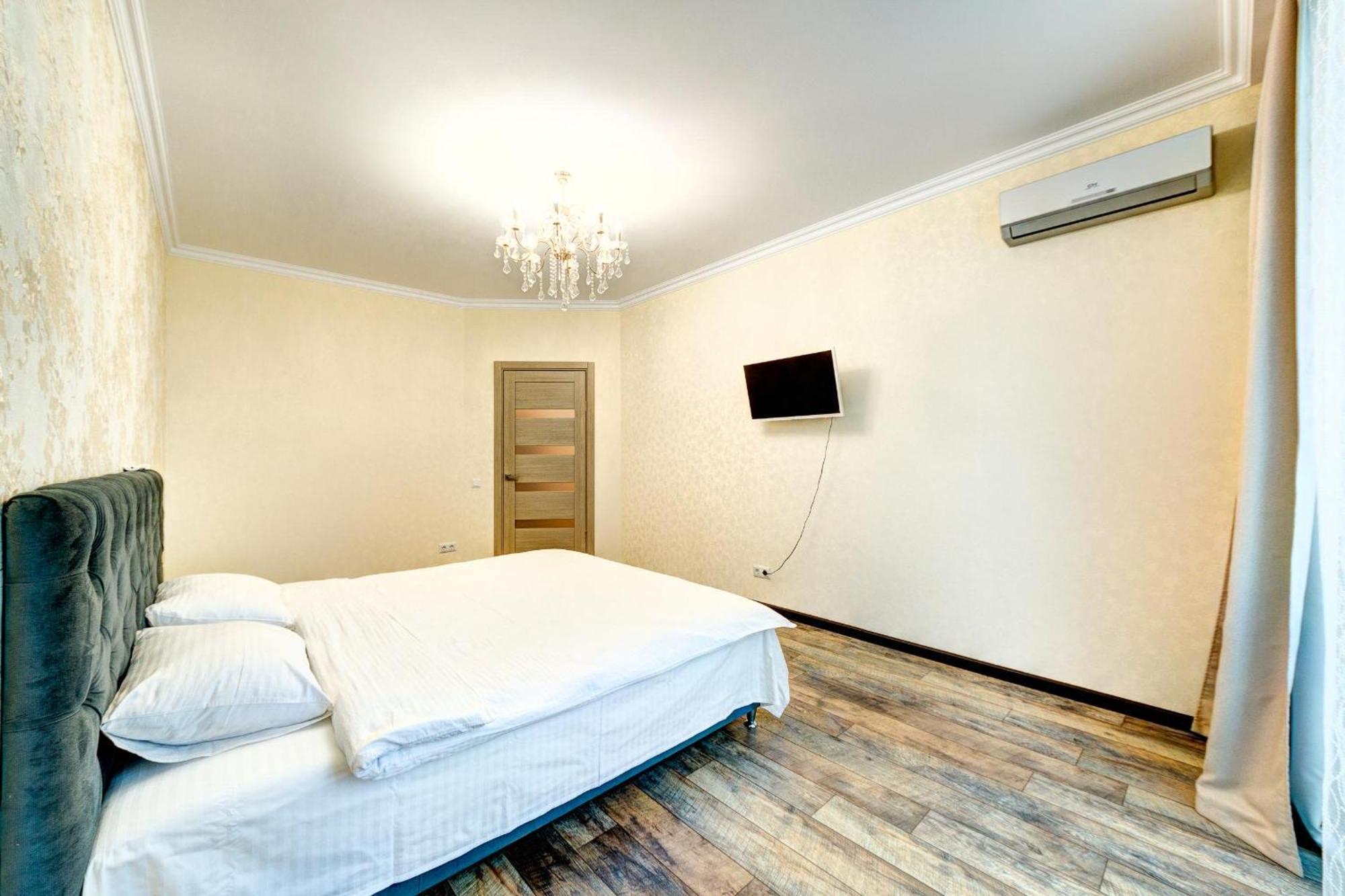 Apartment Voskresenska 18 , Парковые Озера Kiev Kamer foto